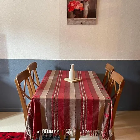 Cosy Rue Chaussee Apartmán *