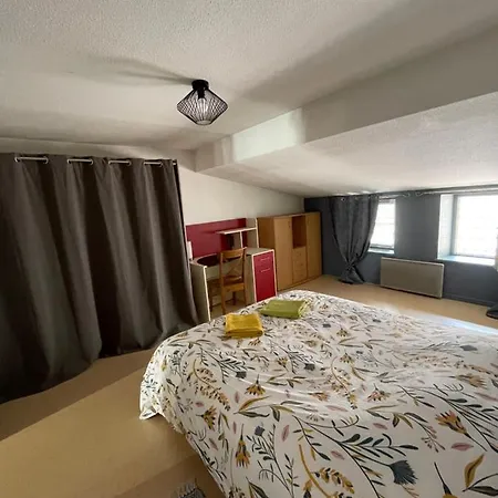 Cosy Rue Chaussee Верден-сюр-Мёз