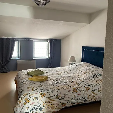 Cosy Rue Chaussee Apartmán